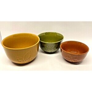 Vintage Lillian Vernon Nesting Mixing Bowls Set of 3 Ceramic Embossed Fall Leaf
